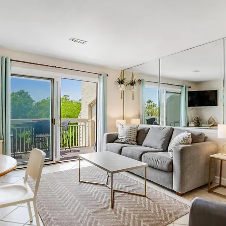 Breakers At Hilton Head Apartment Hilton Head Island Room photo